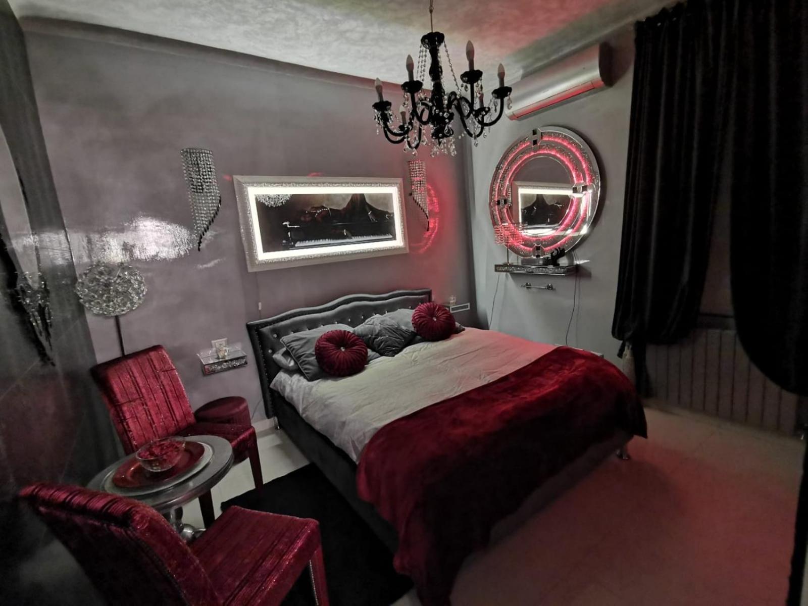 Jacuzzi Love SuitesweetRom Exteriör bild