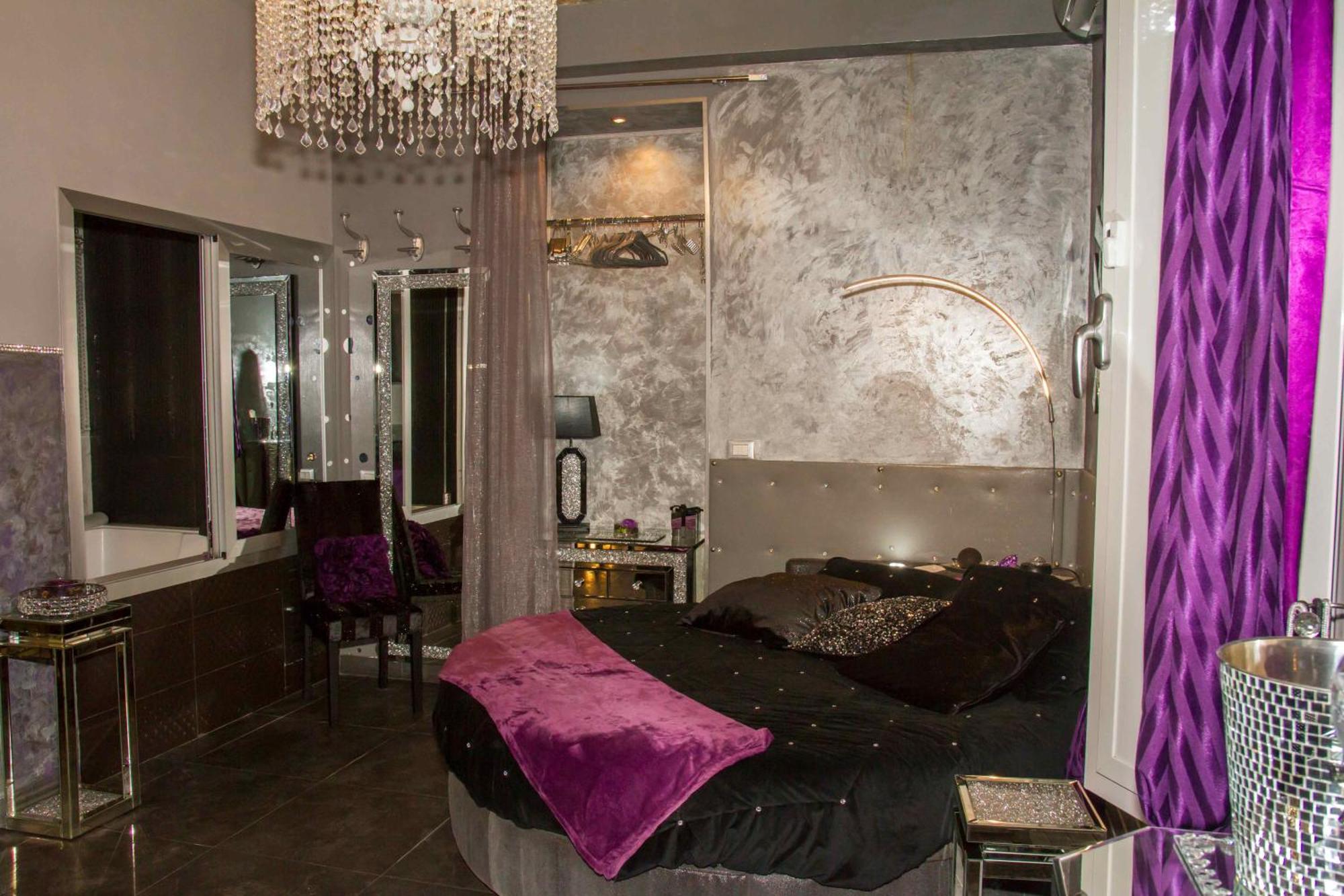 Jacuzzi Love SuitesweetRom Exteriör bild
